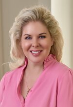 Photo of Elizabeth Hagen